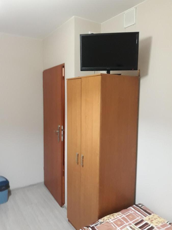 Noclegi Pod Kasztanami Marki  Exterior foto